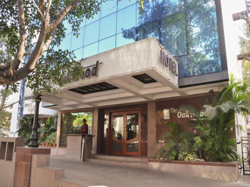 The Oakwood Hotel Pune Exterior photo